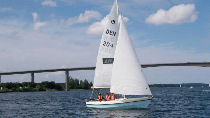 Det sejler for spejderne i nye joller | Det Danske Spejderkorps