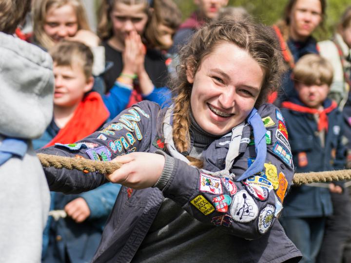 Spejder der leger Benjamin