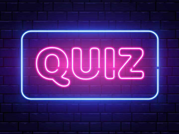 Quiz-skilt i neon 