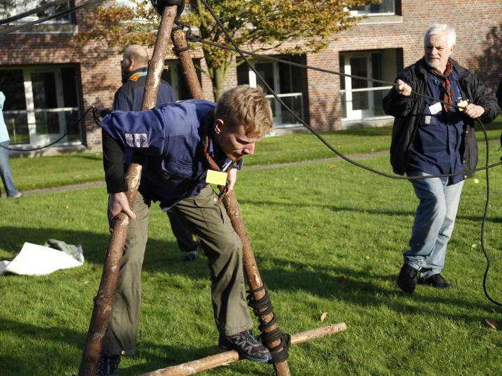 Ormegårdsgang med A-buk