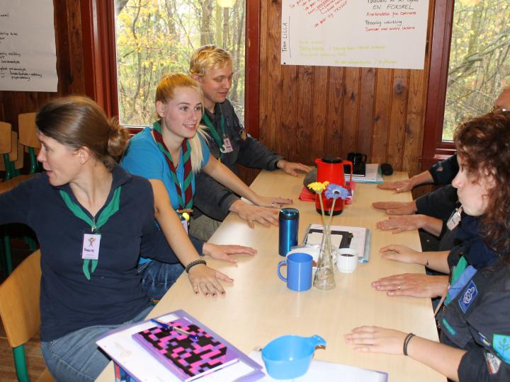 Peter Pedals bord-klappe-leg